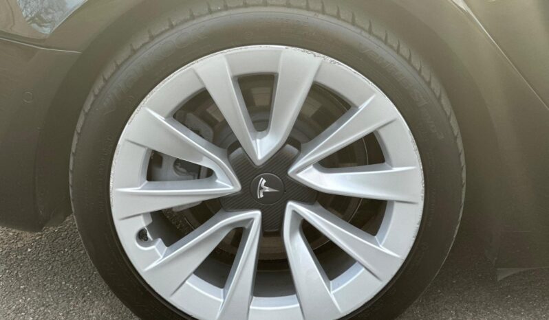 
								2021 Tesla Model 3 (Dual Motor) Long Range Auto 4WDE 4dr full									