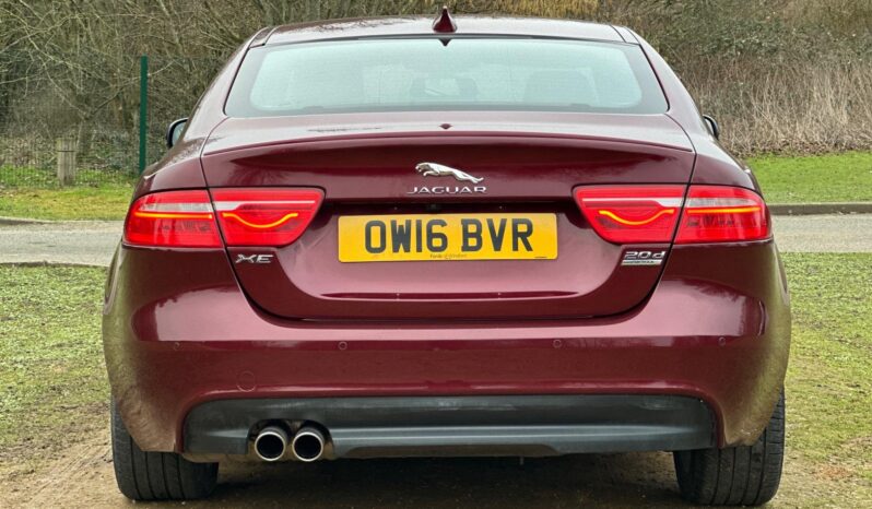 
								2016 Jaguar XE 2.0d R-Sport Auto AWD Euro 6 (s/s) 4dr full									