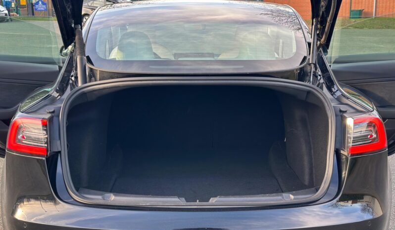 
								2021 Tesla Model 3 (Dual Motor) Long Range Auto 4WDE 4dr full									